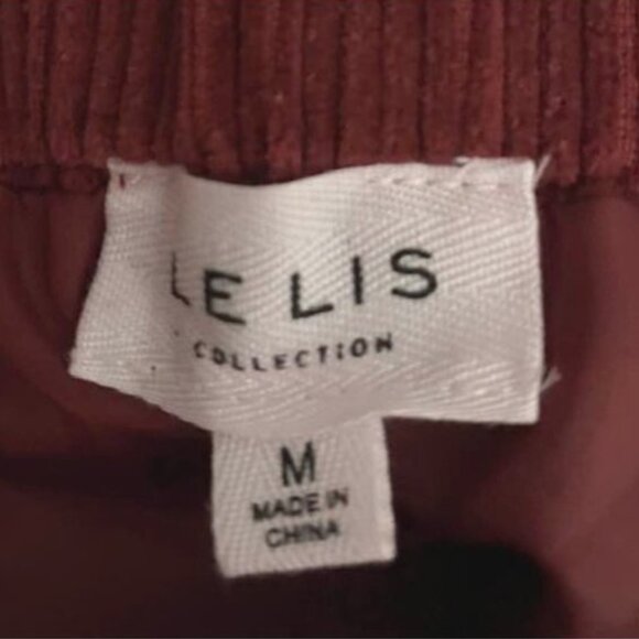 Le Lis Corduroy Mini Skirt Buttons, Pockets and Elastic Waist Size Medium - Picture 6 of 10